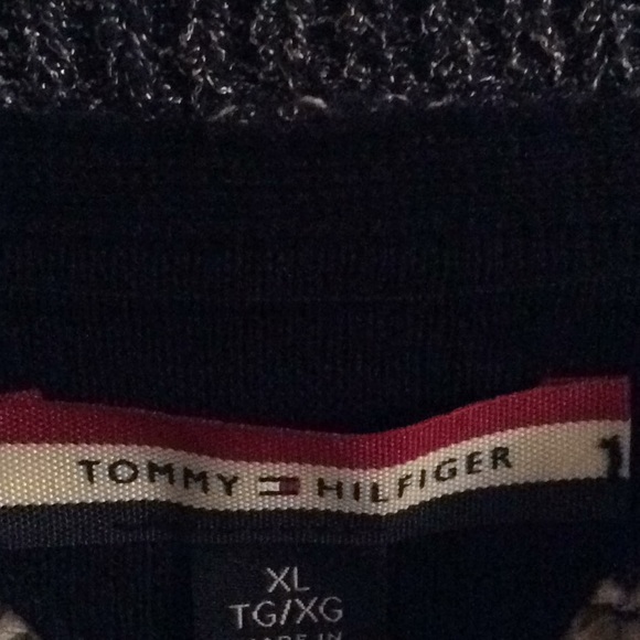 Sweater - Picture 2 of 6